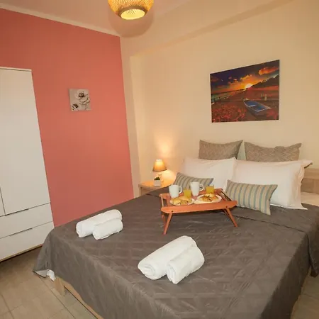 Potamos Luxury Apartment *