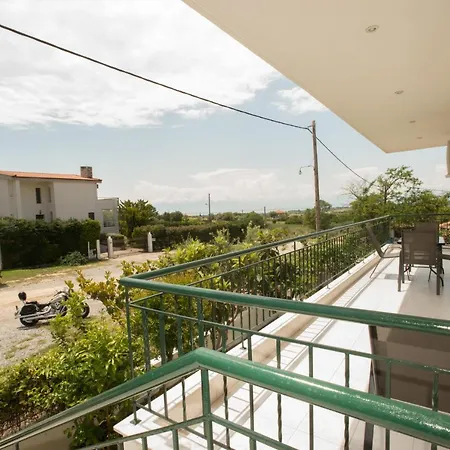 Potamos Luxury Apartment Epanomi