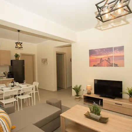 Potamos Luxury Apartament *